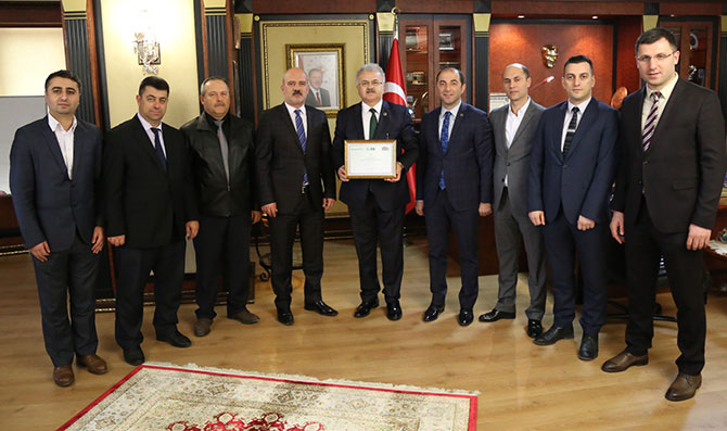 rzbld1.jpg rzbld1.jpg