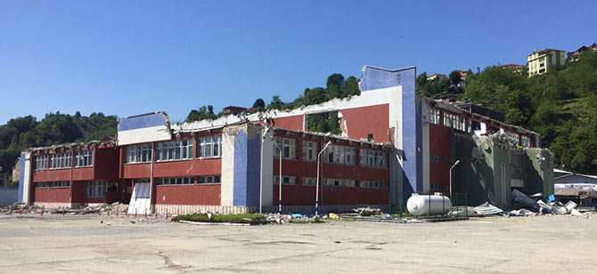 salon4-001.jpg salon4-001.jpg