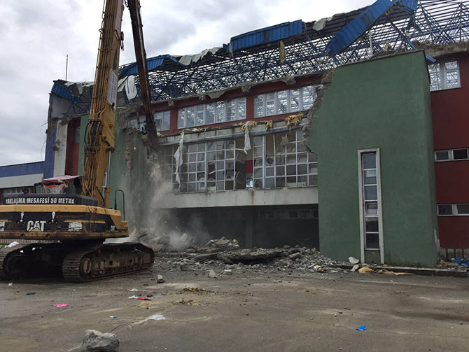 salon8.jpg salon8.jpg