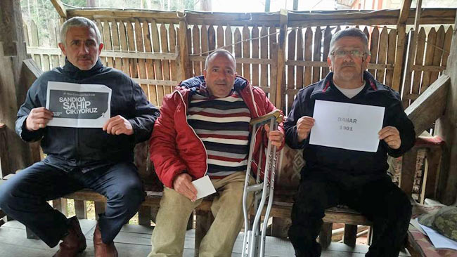 sandik1.jpg sandik1.jpg