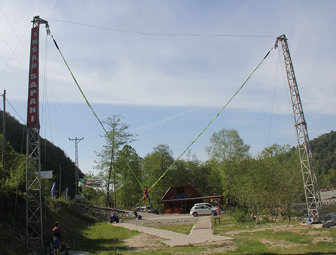 sapan02.jpg sapan02.jpg