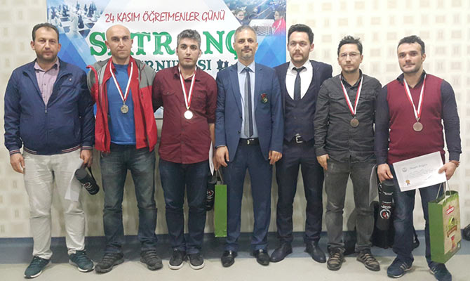 satranc2-004.jpg satranc2-004.jpg