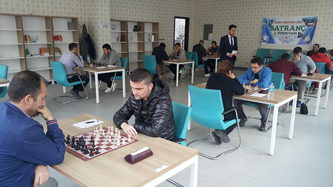 satranc4-002.jpg satranc4-002.jpg