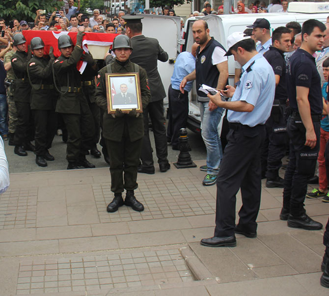 sehit10-001.jpg sehit10-001.jpg