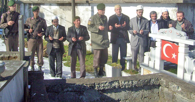 sehit3.20120320172014.jpg sehit3.20120320172014.jpg