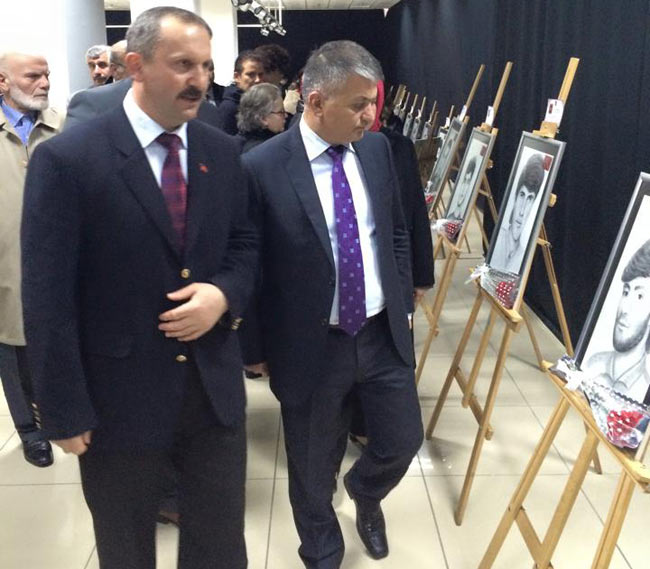 sehitler3.jpg sehitler3.jpg