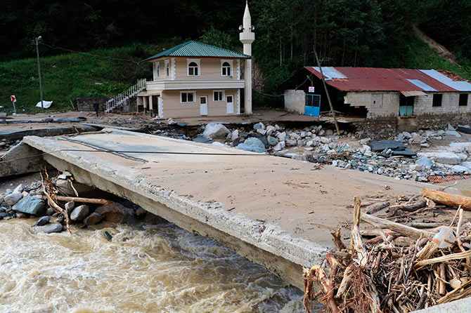 sel7-003.jpg sel7-003.jpg