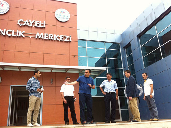 spor1-002.jpg spor1-002.jpg