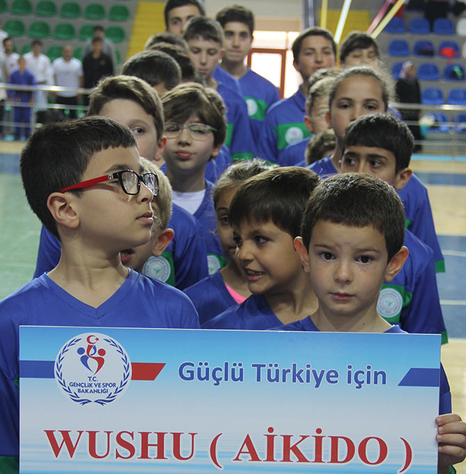 spor2-001.jpg spor2-001.jpg