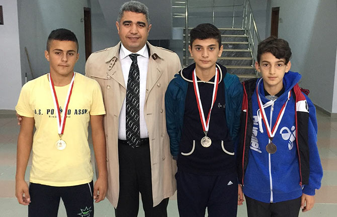 spor4-002.jpg spor4-002.jpg