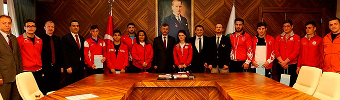 sporcular1.jpg sporcular1.jpg