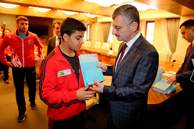 sporcular3.jpg sporcular3.jpg