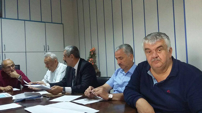 stk7-001.jpg stk7-001.jpg