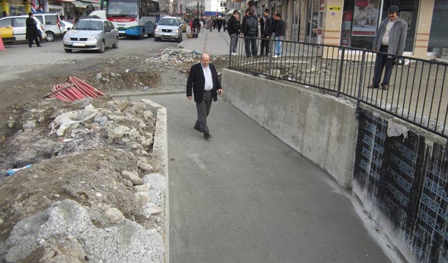 taksidepo1.jpg taksidepo1.jpg