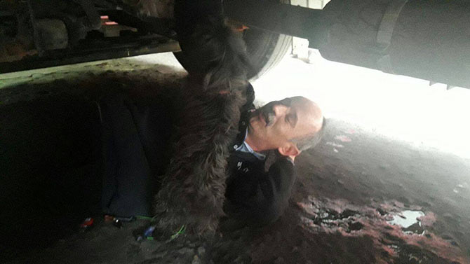 tamirci1.jpg tamirci1.jpg