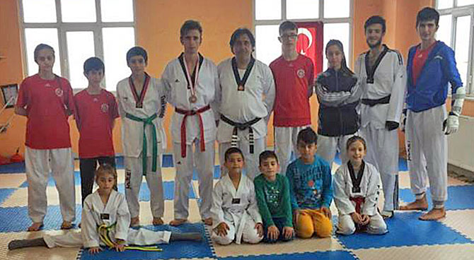 tekv3-001.jpg tekv3-001.jpg