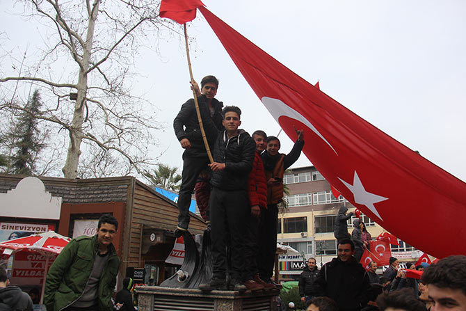 teror2-003.jpg teror2-003.jpg