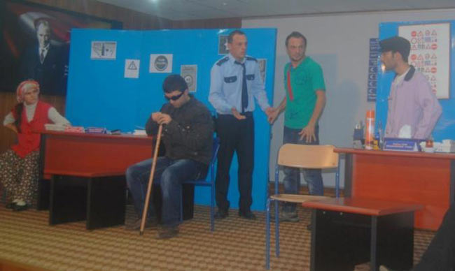 tiyatro1.20121227082438.jpg tiyatro1.20121227082438.jpg