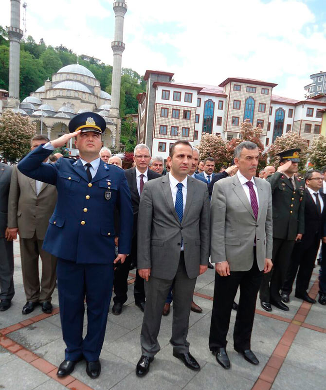 trfk12-001.jpg trfk12-001.jpg