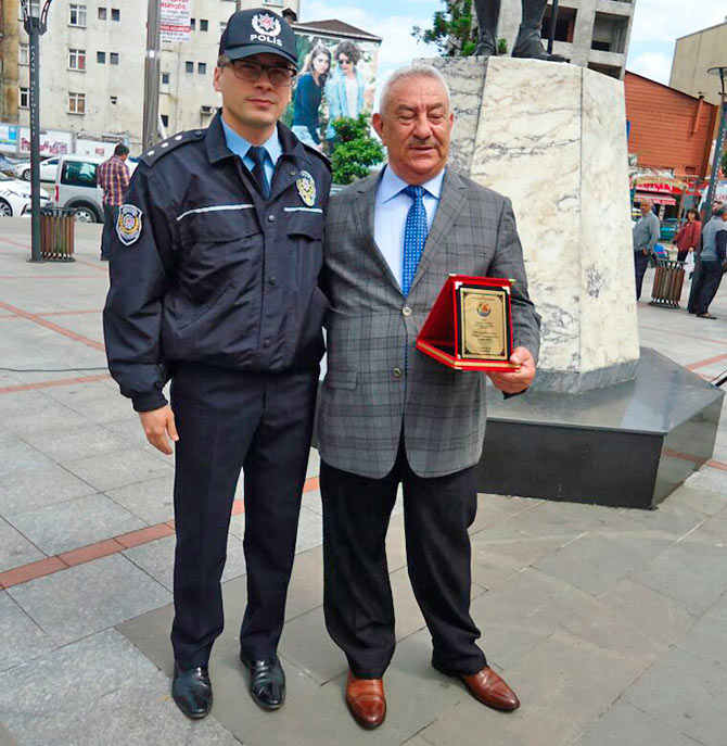 trfk6-002.jpg trfk6-002.jpg