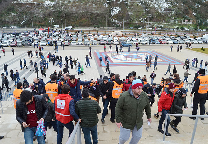 ts3-005.jpg ts3-005.jpg