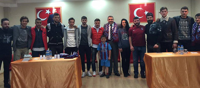 ts4-003.jpg ts4-003.jpg