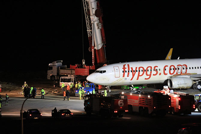 ucak03.jpg ucak03.jpg