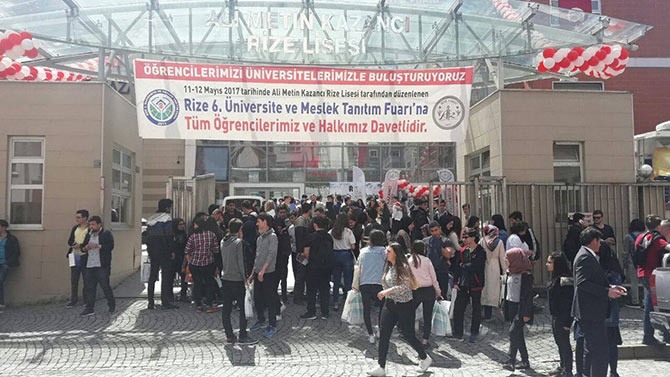 unv2-002.jpg unv2-002.jpg