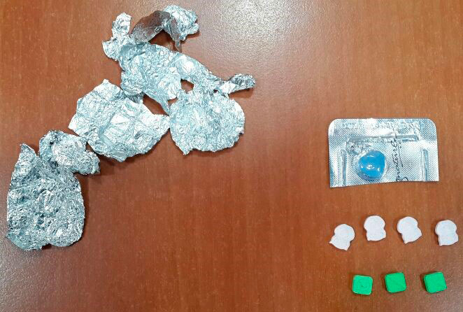 uyusturucu2-002.jpg uyusturucu2-002.jpg