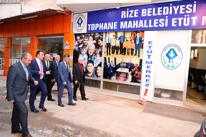 val1-007.jpg val1-007.jpg