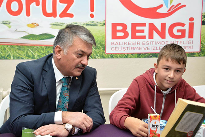 val2-014.jpg val2-014.jpg