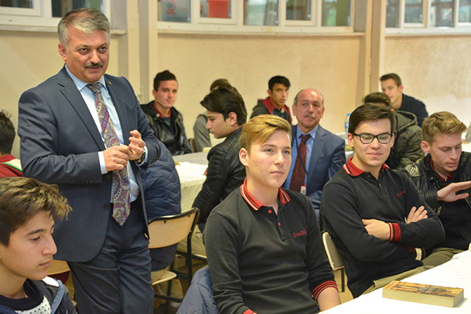 val3-010.jpg val3-010.jpg