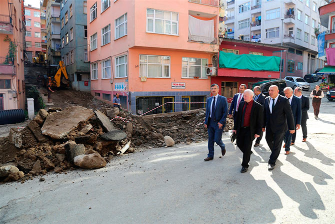 val4-005.jpg val4-005.jpg