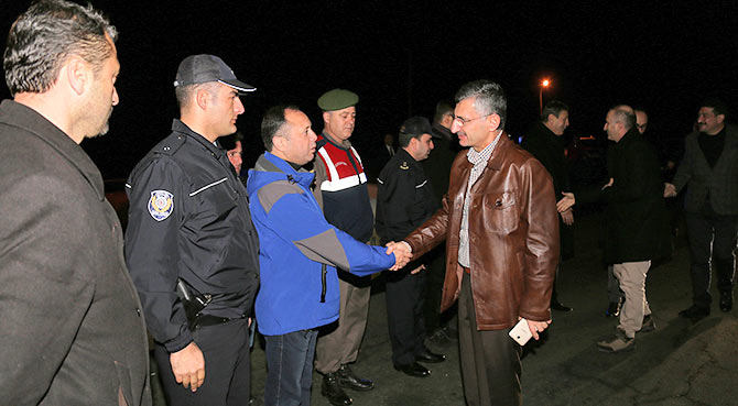 val4-007.jpg val4-007.jpg