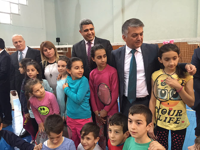 val5-003.jpg val5-003.jpg