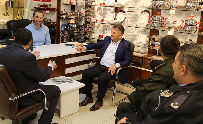 vali2-006.jpg vali2-006.jpg