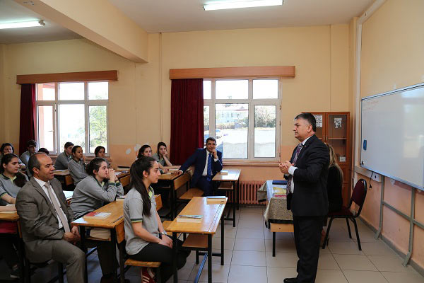 vali2.20150403174837.jpg vali2.20150403174837.jpg