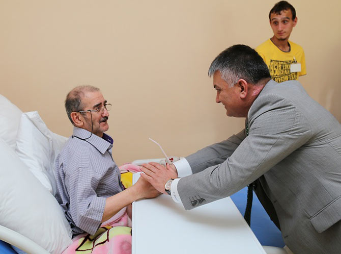 vali5-001.jpg vali5-001.jpg