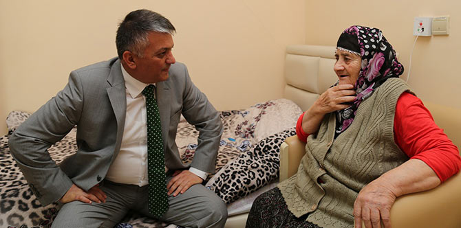 vali6-001.jpg vali6-001.jpg