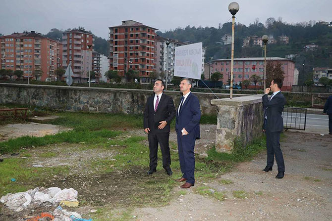 vali6-007.jpg vali6-007.jpg