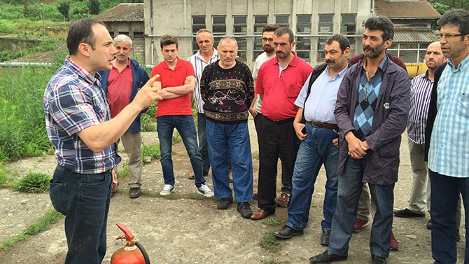 yang3-001.jpg yang3-001.jpg