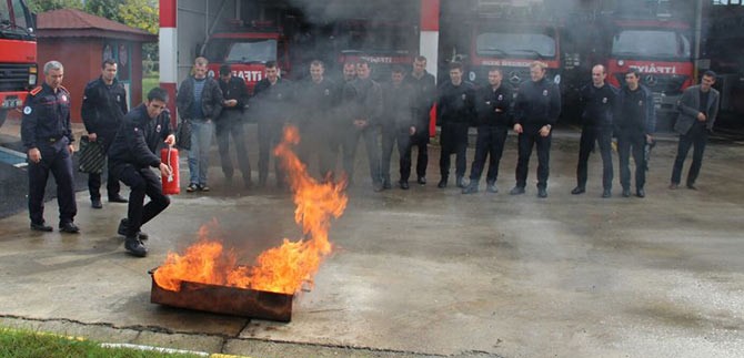 yang3-003.jpg yang3-003.jpg