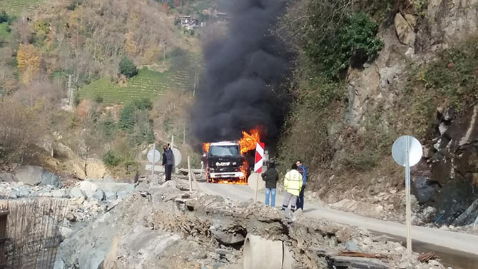 yang4-015.jpg yang4-015.jpg