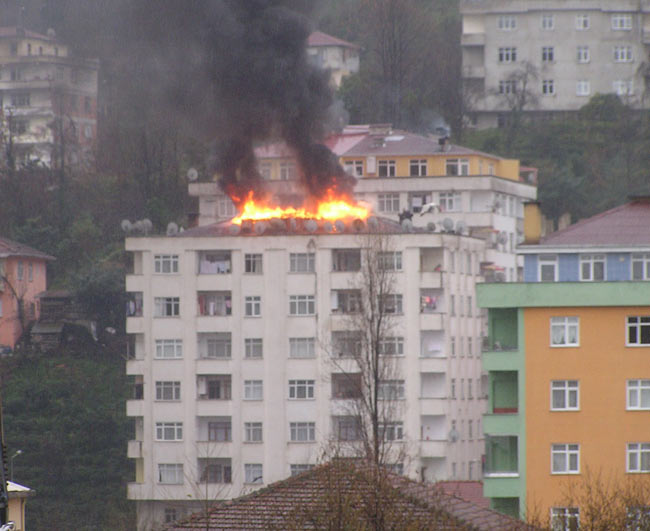 yangin1.20120115180143.jpg yangin1.20120115180143.jpg