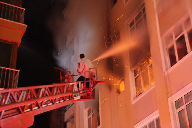 yangin3-001.jpg yangin3-001.jpg