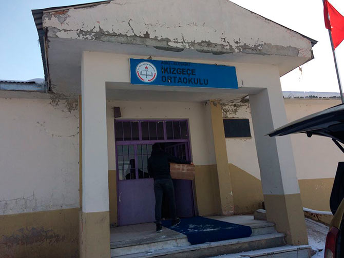 yard3-001.jpg yard3-001.jpg