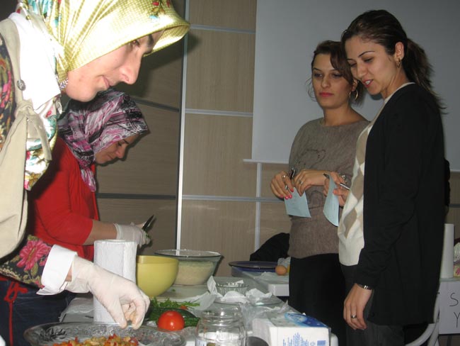 yemek1.jpg yemek1.jpg