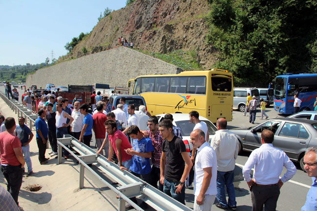 yol.20130628194438.jpg yol.20130628194438.jpg