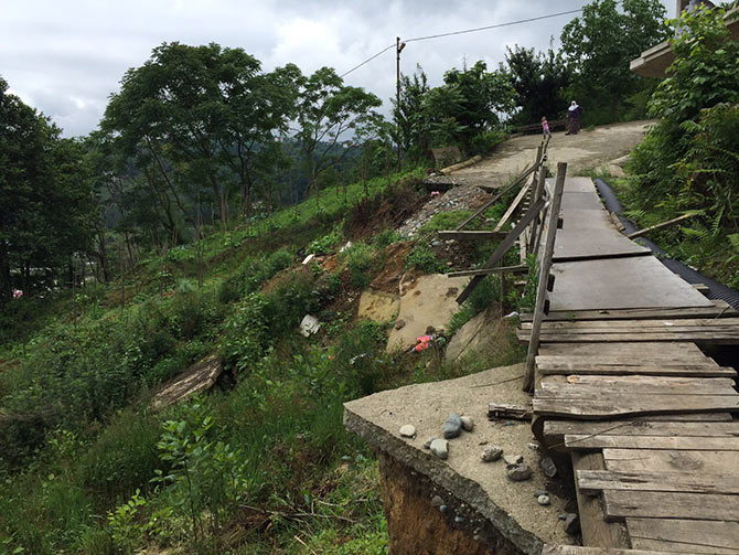 yol2-002.jpg yol2-002.jpg