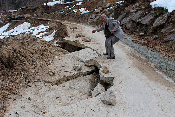 yol2-017.jpg yol2-017.jpg